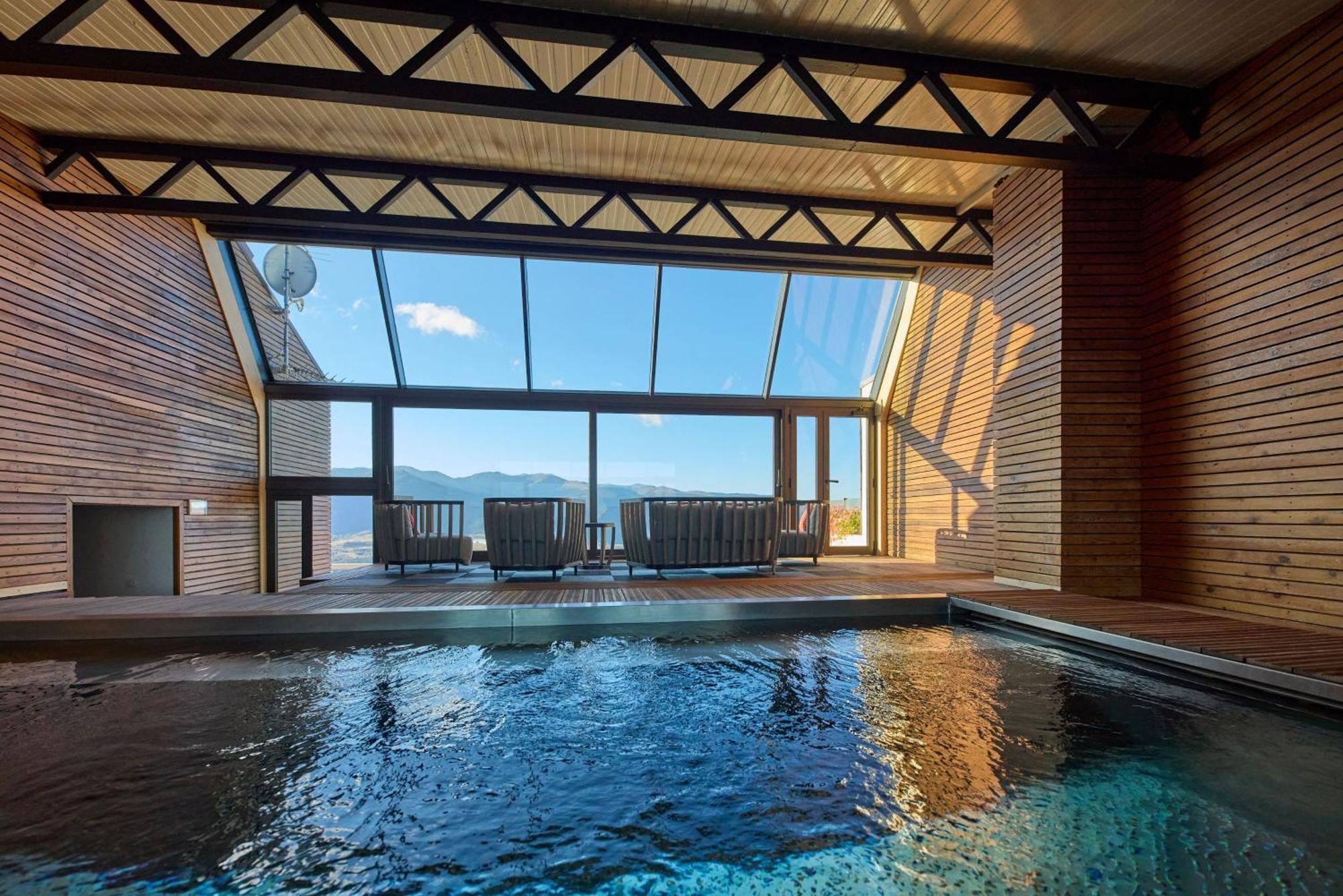 Hotel Le Grand Tetras Font-Romeu-Odeillo-Via Exterior photo
